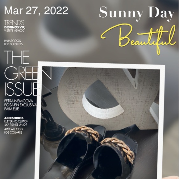 Black Patent Leather Look Slides/Mules w/Gorgeous Gold Chainlink Hardware Detail - Picture 4 of 16